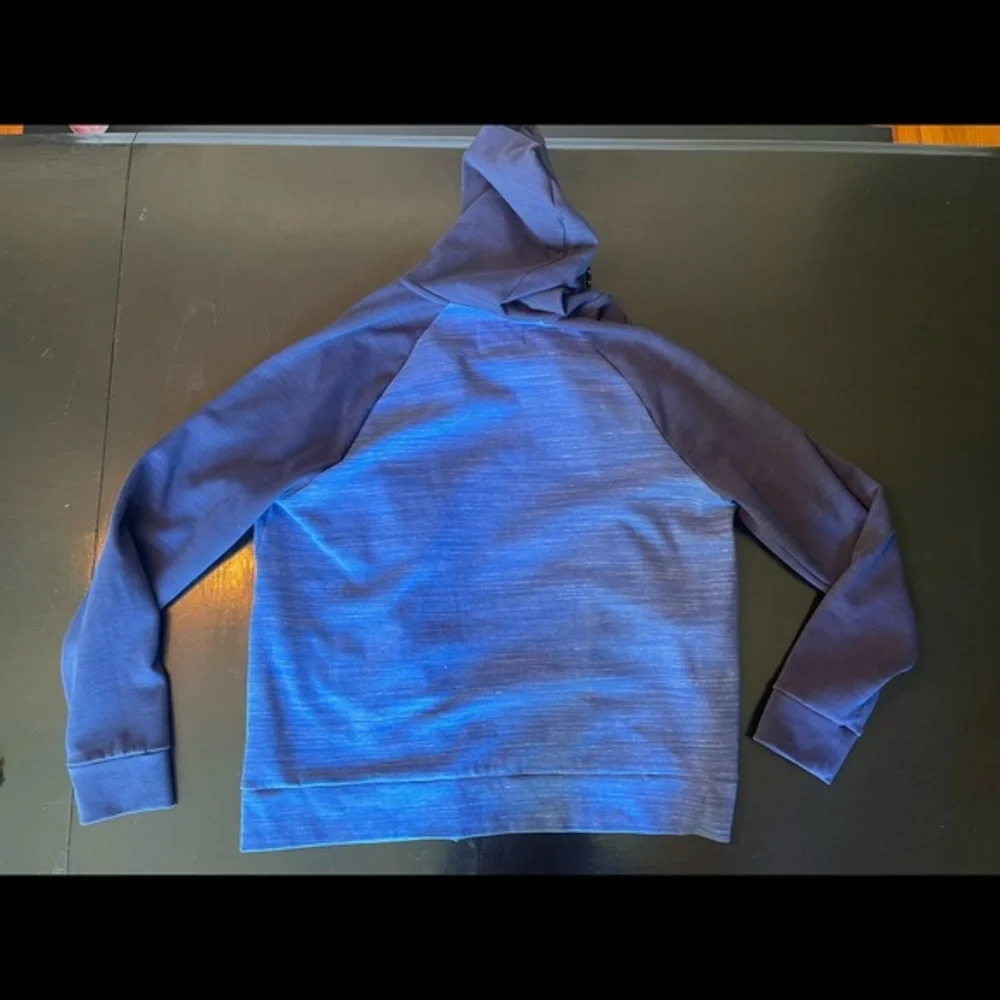 Express XL Short Blue and Black Hoodie Sweatshirt